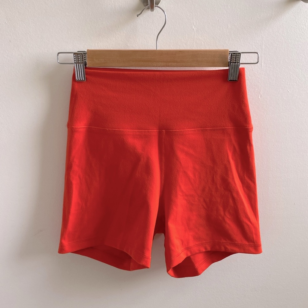 Fleo True High Contour shorts